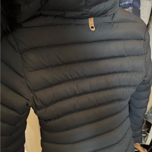 Mackage Black Puffer Jacket with Fur Trim XXS - Picture 4 of 6
